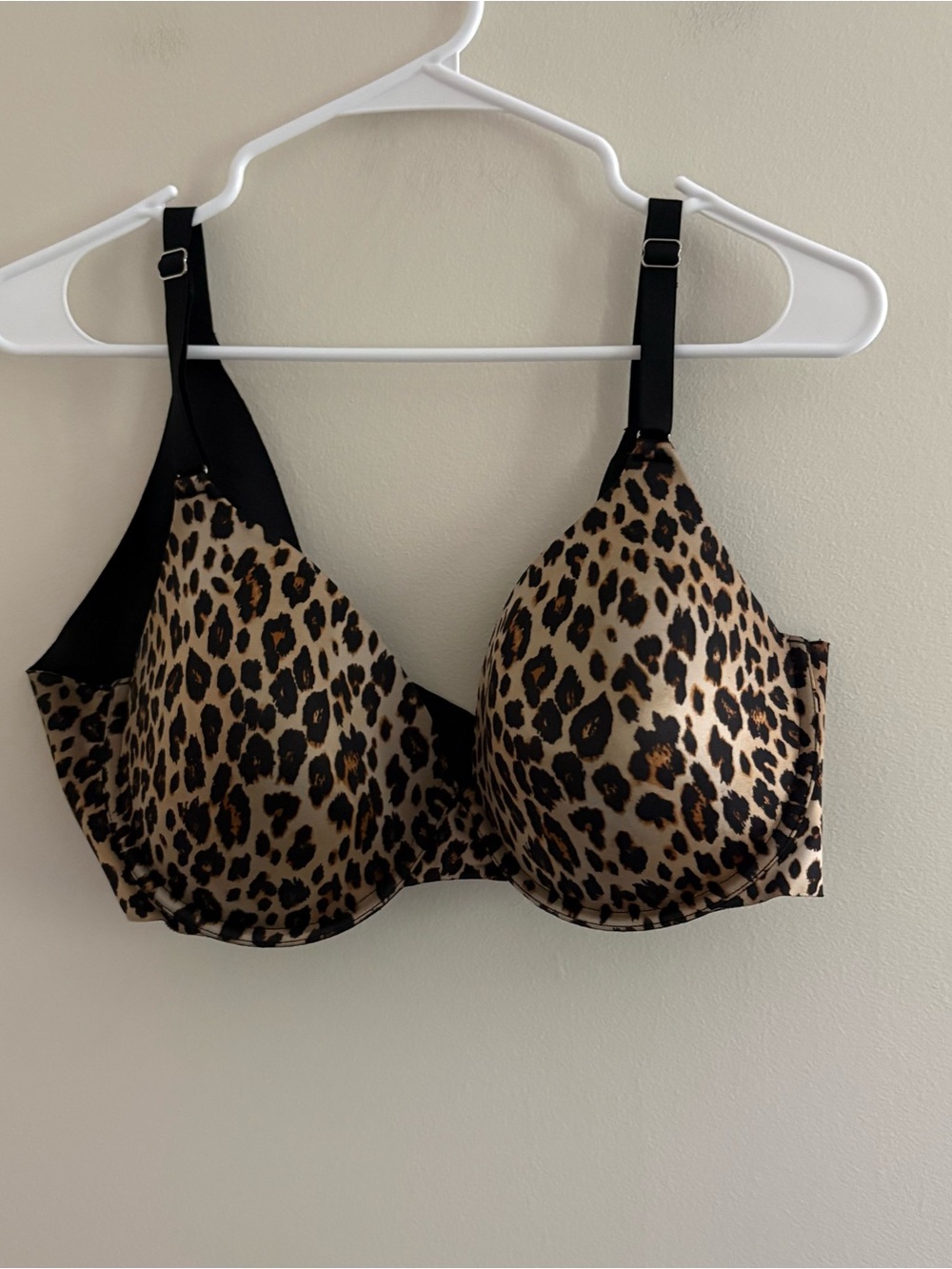 Secret Treasures Women’s Bra 40D Cheetah Animal Sassy Full Coverage P7